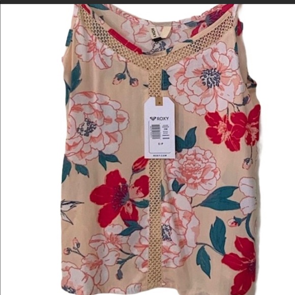 ROXY - Tank - NWT - Soft, Floral, Summer Tank - S - Picture 2 of 5